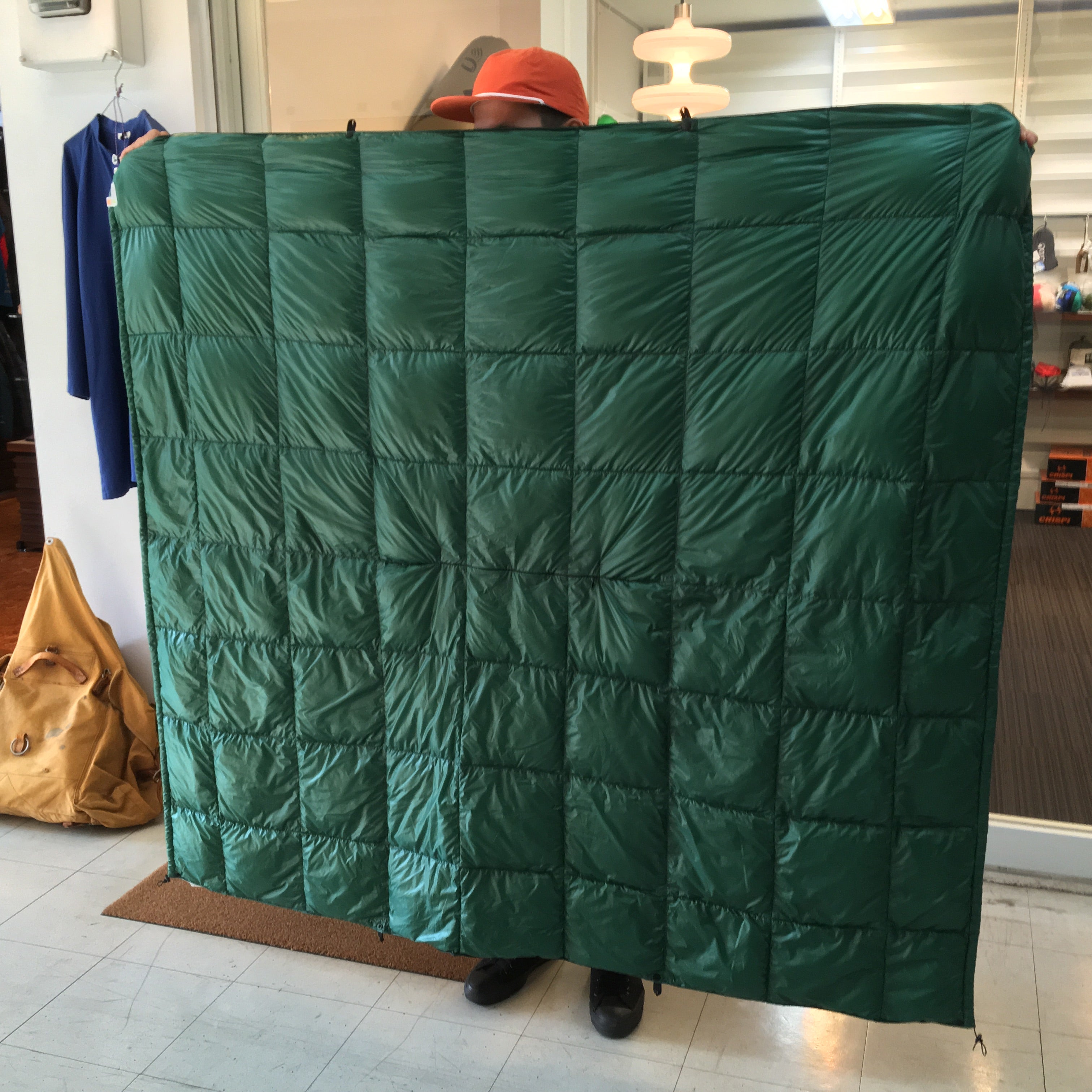 商品解説】Flap Wrap Ⅱ｜多用途な一枚がアップデートして