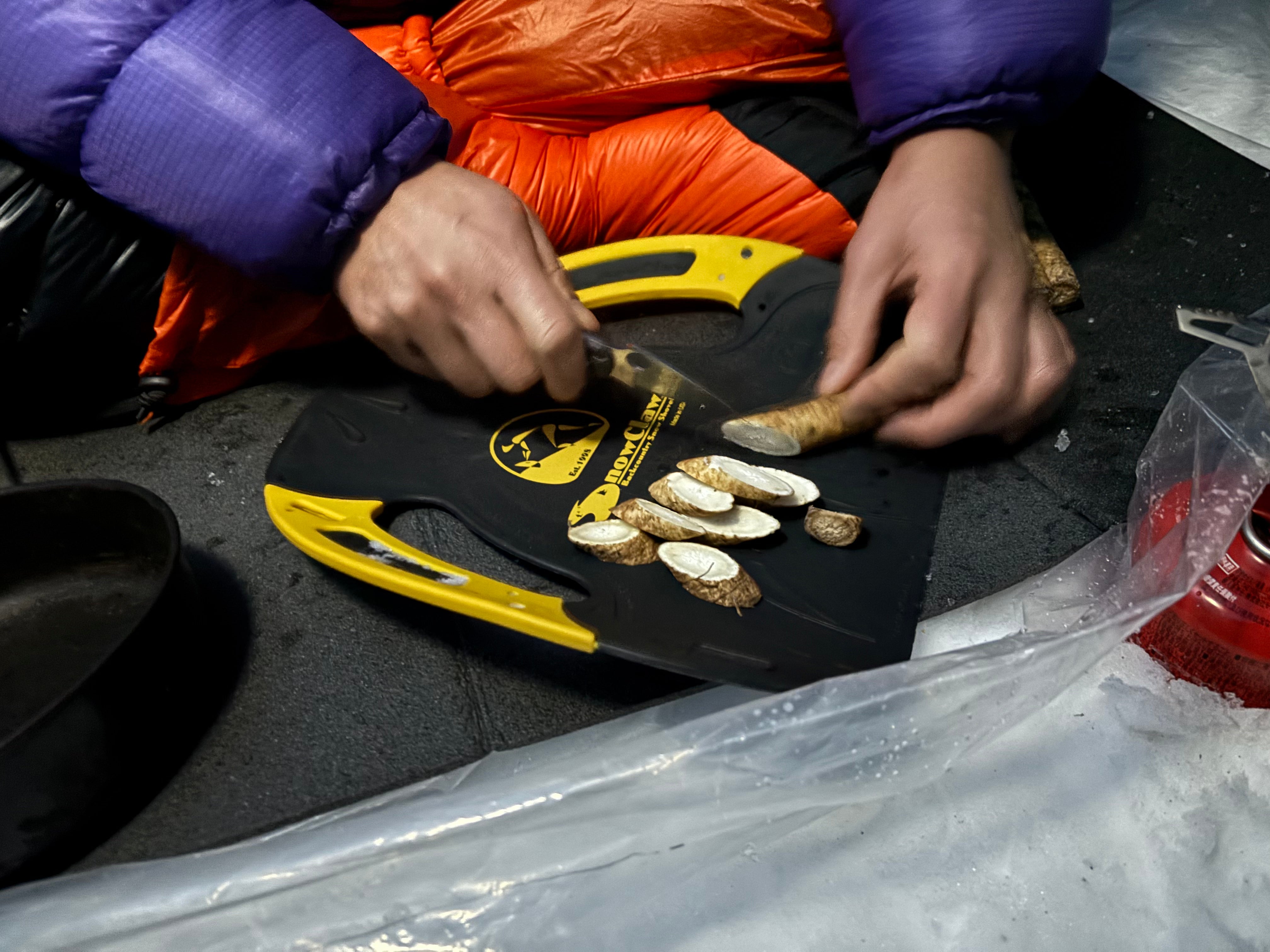 Backcountry Snow Shovel