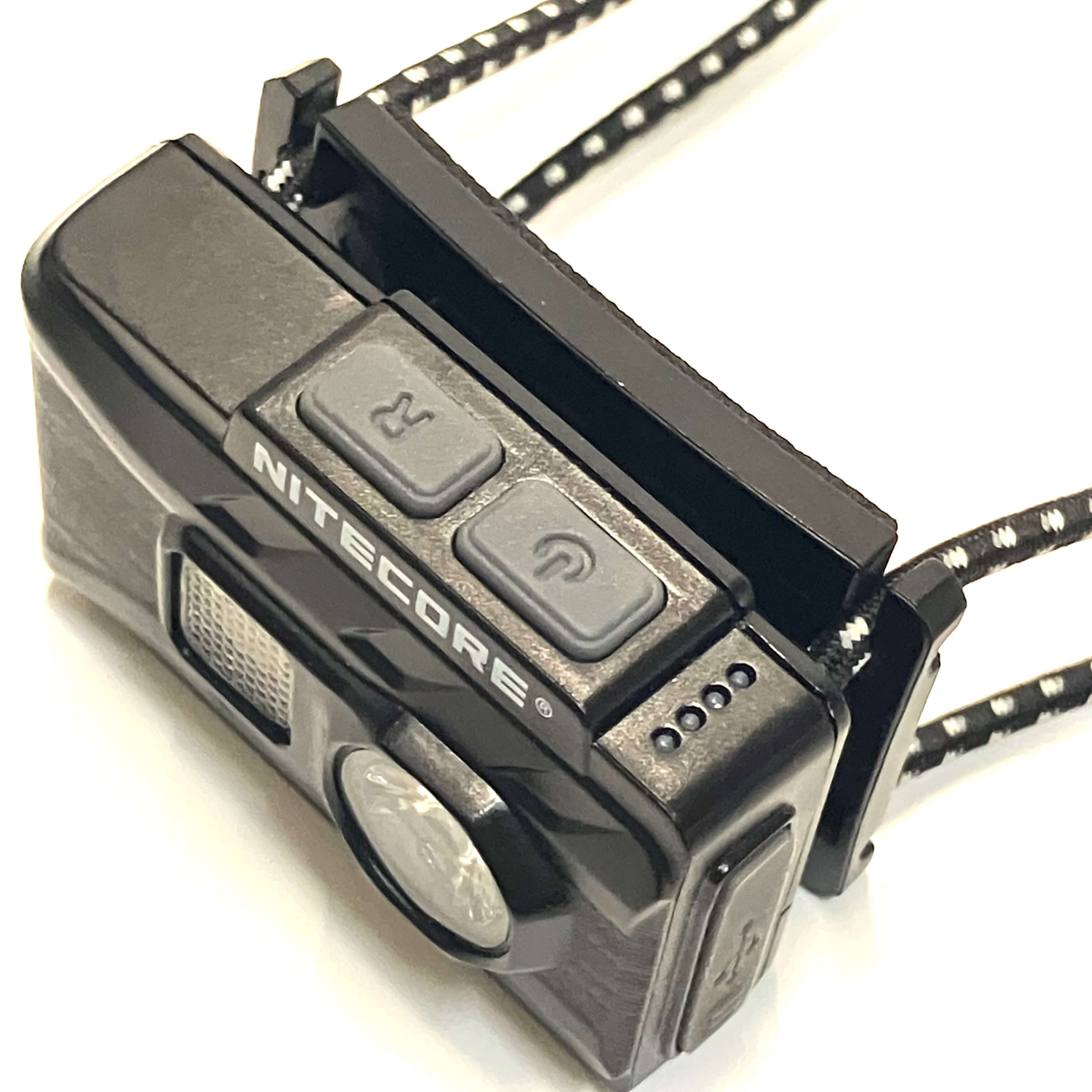 nu20です。 Amazon.com : Nitecore NU20 Classic Ultralight Headlamp, 360